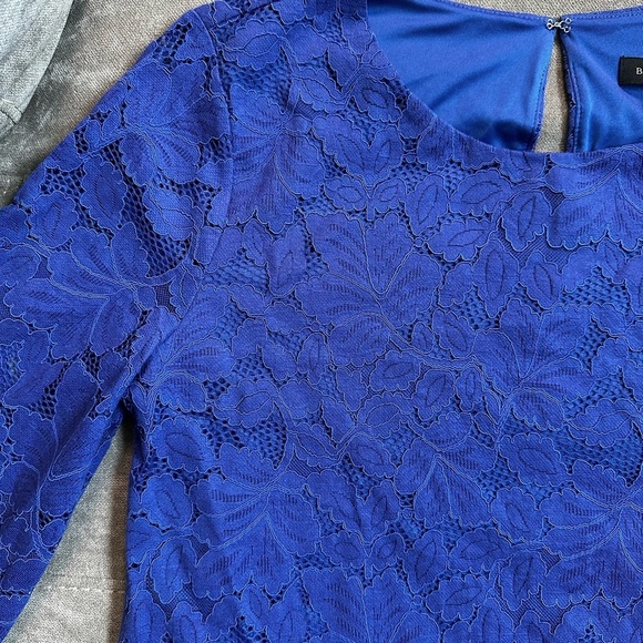 Banana Republic Cobalt Lace Top - Picture 4 of 11